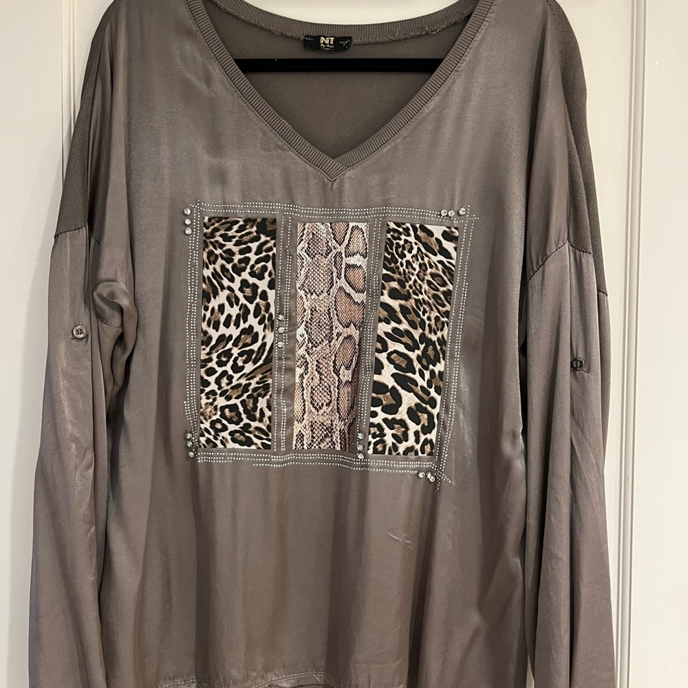 Women's Gray Animal Print Blouse